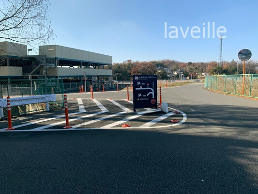 藤田医科大学病院駐車場の第一駐車場の入口